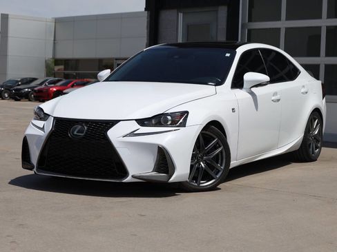 Used 2018 Lexus IS 300 F Sport w/ F Sport Package AWD/4WD image 3
