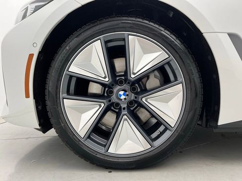 New 2026 BMW i4 xDrive40i w/ Premium Package AWD/4WD image 23