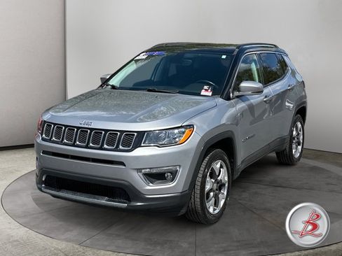 Used 2019 Jeep Compass Limited AWD/4WD image 3