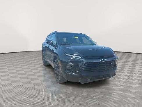 Certified 2026 Chevrolet Blazer RS w/ Driver Confidence II Package AWD/4WD image 3