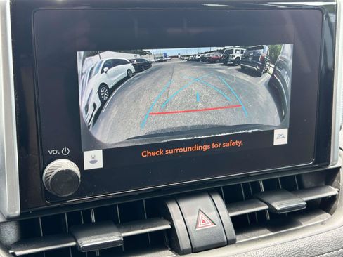 Used 2023 Toyota RAV4 LE FWD image 19