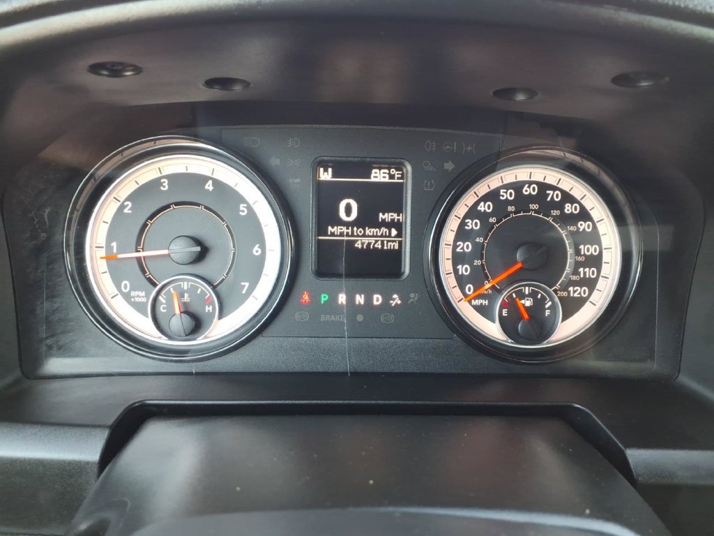 Used 2024 RAM 1500 Warlock RWD image 17