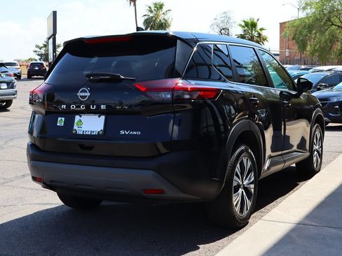 Used 2023 Nissan Rogue SV AWD/4WD image 13