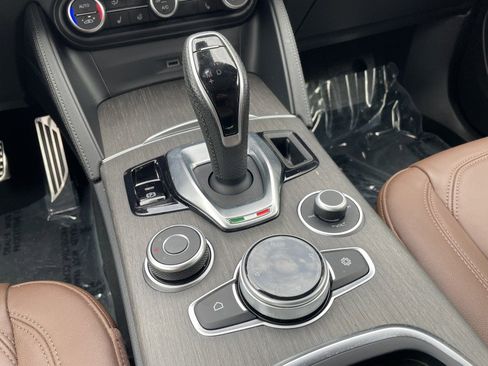 Used 2023 Alfa Romeo Stelvio Ti w/ Active Assist Plus Package AWD/4WD image 22