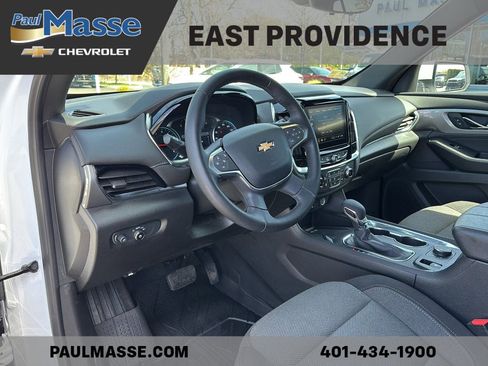 Certified 2023 Chevrolet Traverse LT w/ Rear Camera Mirror Package AWD/4WD image 16