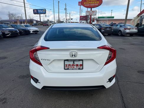 Used 2018 Honda Civic LX image 7