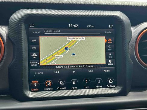 Used 2021 Jeep Gladiator Mojave AWD/4WD image 30
