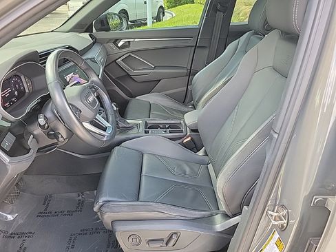 Used 2021 Audi Q3 2.0T Premium w/ Convenience Package image 14