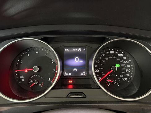 Used 2021 Volkswagen Tiguan SE AWD/4WD image 13