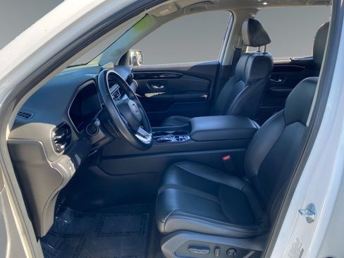 Used 2023 Honda Pilot EX-L image 9