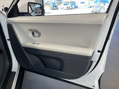 Used 2024 Hyundai Ioniq 5 SE RWD image 12