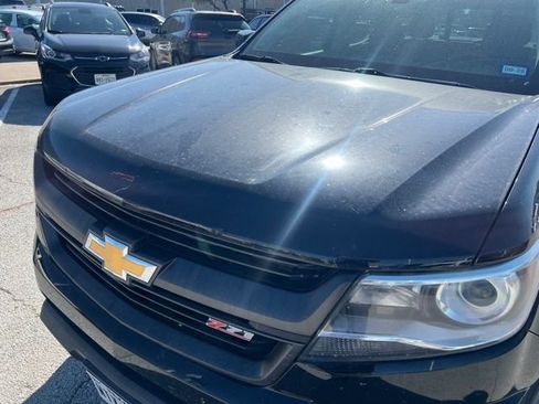 Used 2019 Chevrolet Colorado Z71 AWD/4WD image 8