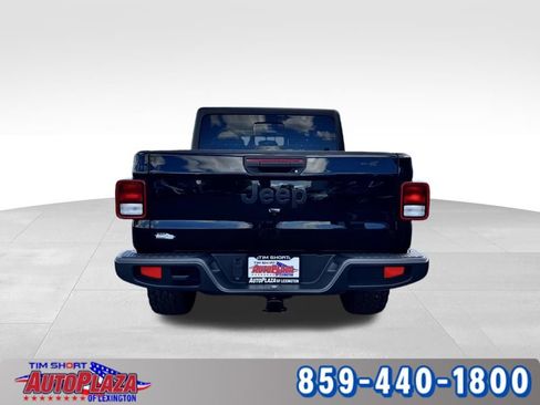 Used 2024 Jeep Gladiator Sport AWD/4WD image 11