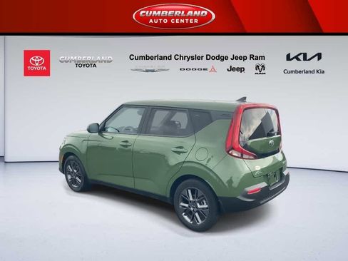 Used 2021 Kia Soul EX image 6