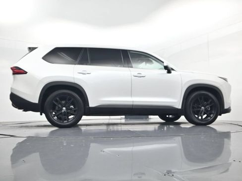 Used 2025 Toyota Grand Highlander FWD image 50