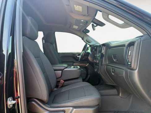 Used 2021 Chevrolet Silverado 1500 LT w/ Bed Protection Package AWD/4WD image 7