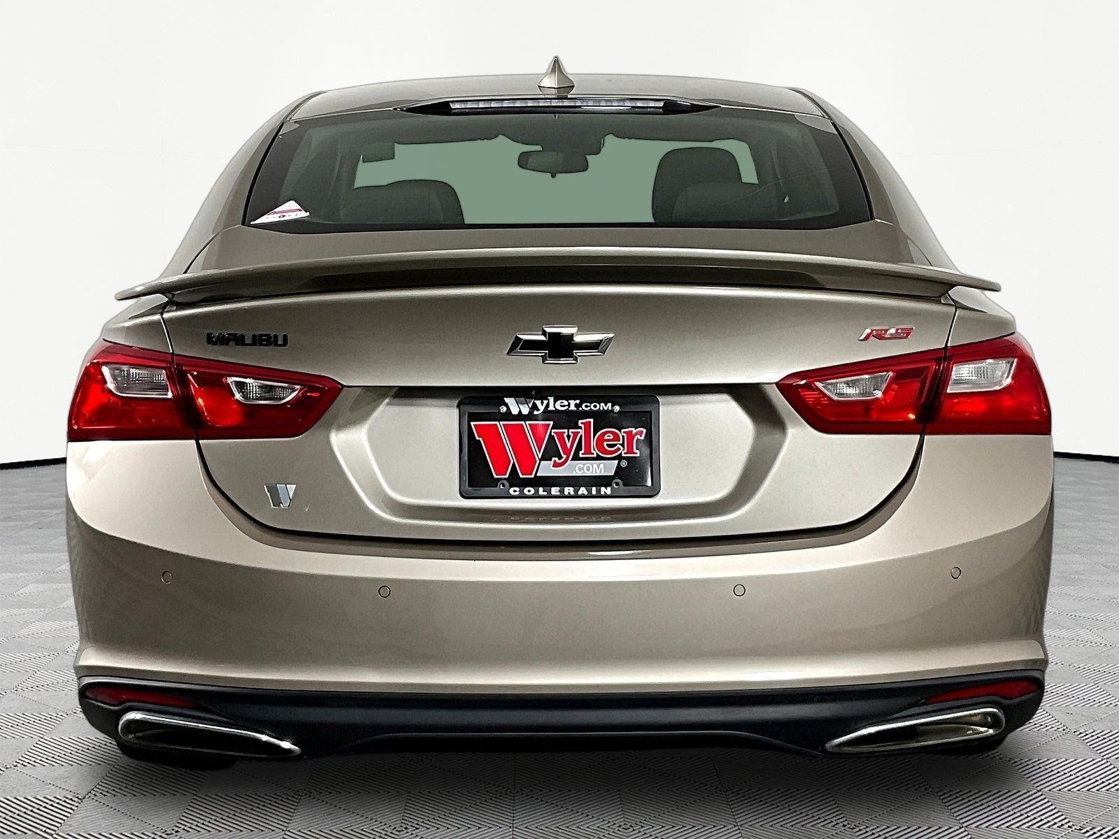 Used 2024 Chevrolet Malibu RS FWD image 5