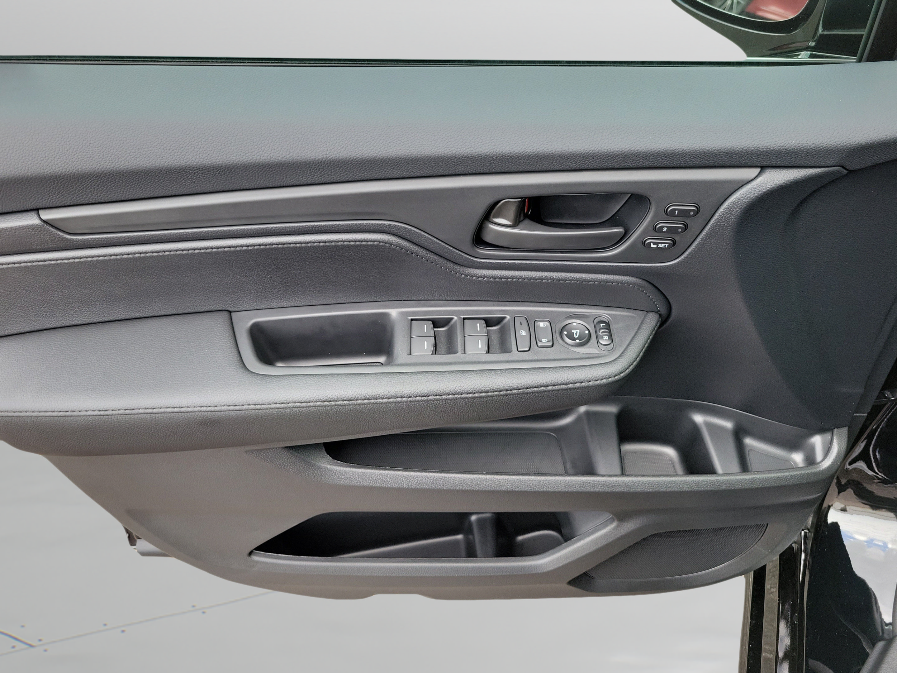 New 2026 Honda Odyssey Sport-L image 23