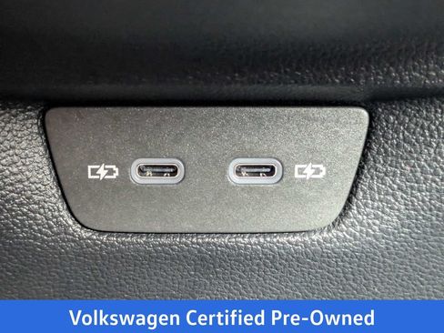 Certified 2026 Volkswagen GTI SE FWD image 15