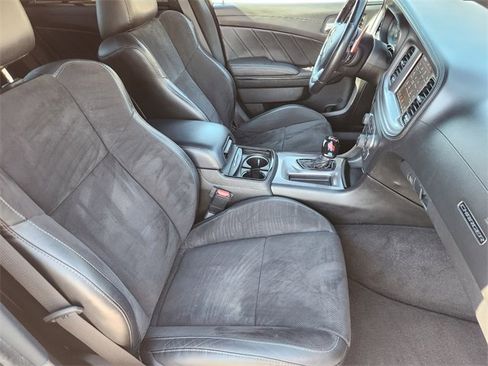 Used 2023 Dodge Charger R/T w/ Plus Group image 9