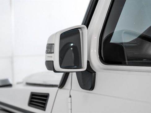 Used 2014 Mercedes-Benz G 63 AMG 4MATIC image 42