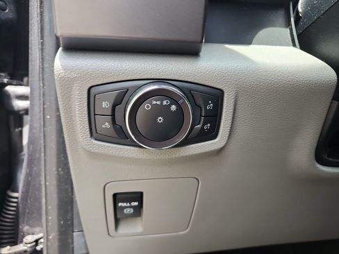 Used 2019 Ford F150 XLT RWD image 13