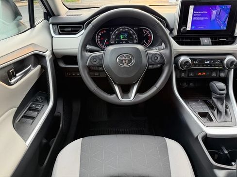 Certified 2025 Toyota RAV4 XLE w/ Convenience Package AWD/4WD image 25
