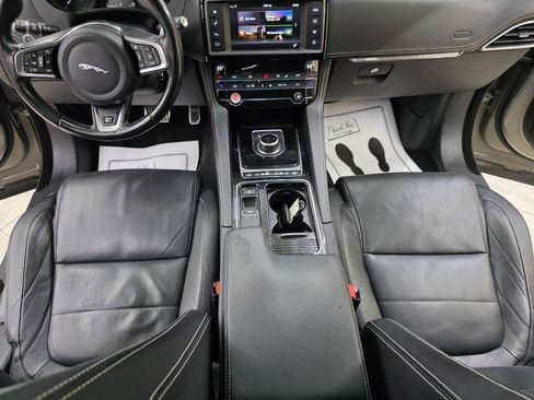 Used 2018 Jaguar F-PACE R-Sport AWD/4WD image 30
