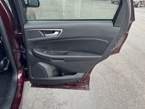 Used 2021 Ford Edge SEL w/ Convenience Package AWD/4WD image 30