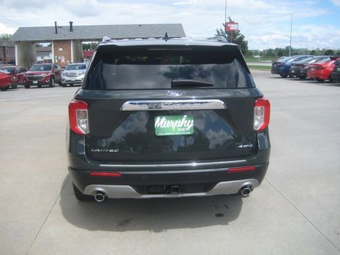 Used 2024 Ford Explorer Limited w/ Limited Technology Package AWD/4WD image 6