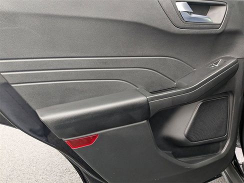 Used 2025 Ford Escape ST-Line image 26