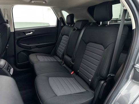 Used 2023 Ford Edge SE w/ Black Appearance Package image 30