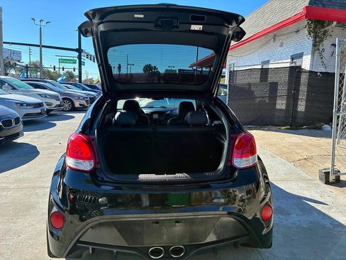 Used 2017 Hyundai Veloster Turbo w/ Tech Package 02 FWD image 7