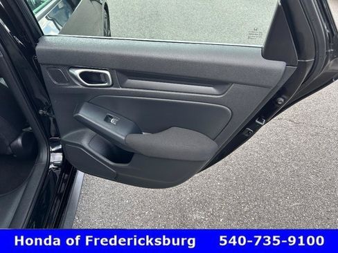 Used 2024 Honda Civic Sport image 12