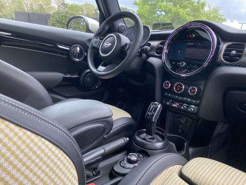 Used 2023 MINI Cooper S w/ MINI Resolute Edition image 6