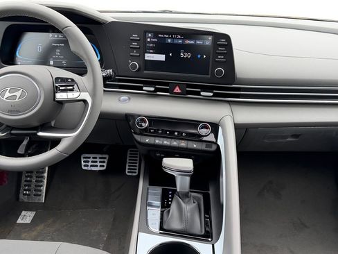 New 2026 Hyundai Elantra SEL Sport FWD image 11