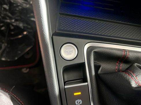 New 2026 Volkswagen Jetta GLI Autobahn FWD image 32