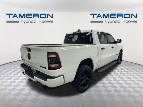 Used 2023 RAM 1500 Laramie AWD/4WD image 5