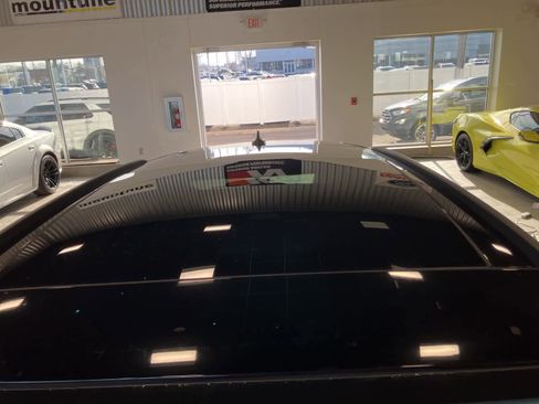 Used 2022 Ford Escape Titanium w/ Class II Trailer Tow Package image 10