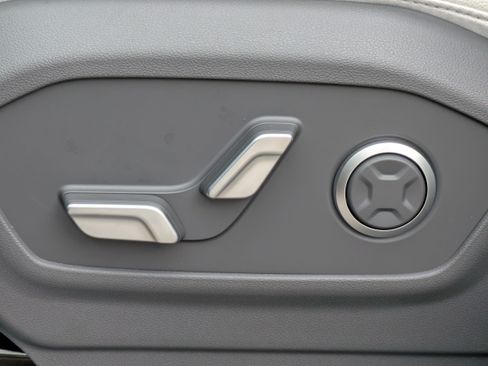 New 2027 Hyundai Santa Fe Limited FWD image 18