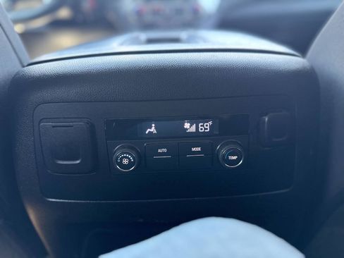Used 2016 Chevrolet Tahoe LS AWD/4WD image 41