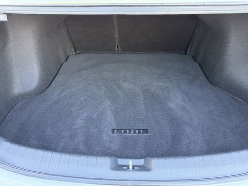 Certified 2024 Kia Forte LXS w/ LXS Technology Package image 30