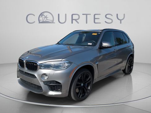 Used 2018 BMW X5 M AWD/4WD image 2