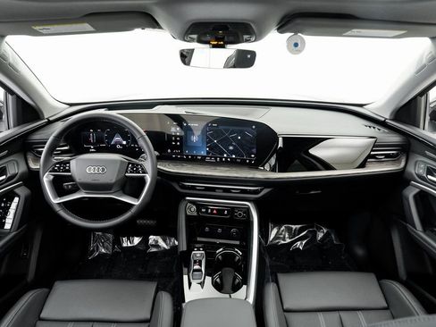 New 2025 Audi Q5 Premium Plus image 20