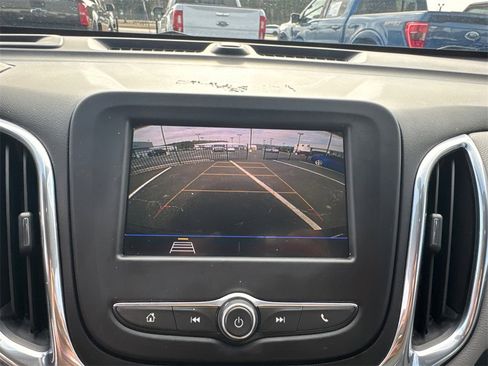 Used 2020 Chevrolet Equinox LS w/ LPO, Floor Liner Package image 30