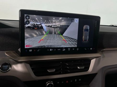 Used 2025 Ford Explorer Active image 16