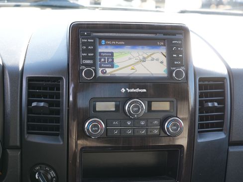 Used 2015 Nissan Titan SL w/ SL Moonroof Package image 24