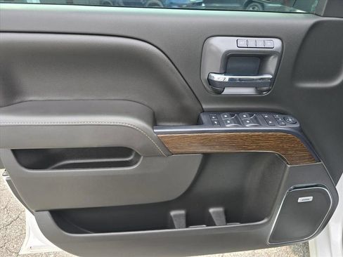 Used 2018 GMC Sierra 1500 Denali AWD/4WD image 8
