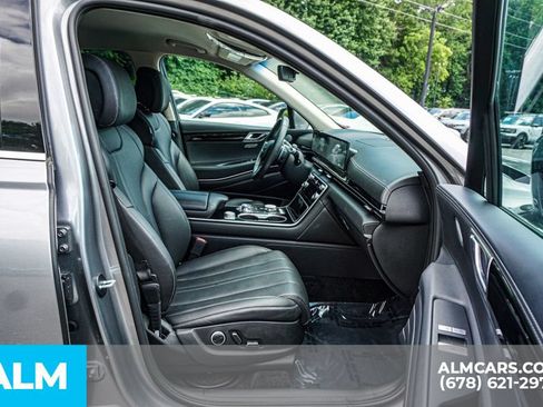 Used 2025 Genesis GV80 2.5T Standard AWD/4WD image 23