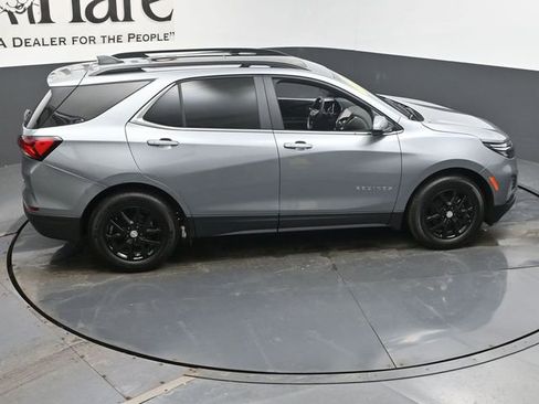 Used 2024 Chevrolet Equinox LT image 38